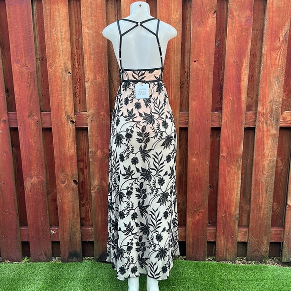 Somedays Lovin Black Tan Embroidered Maxi Dress Plunge Neckline - Picture 10 of 16